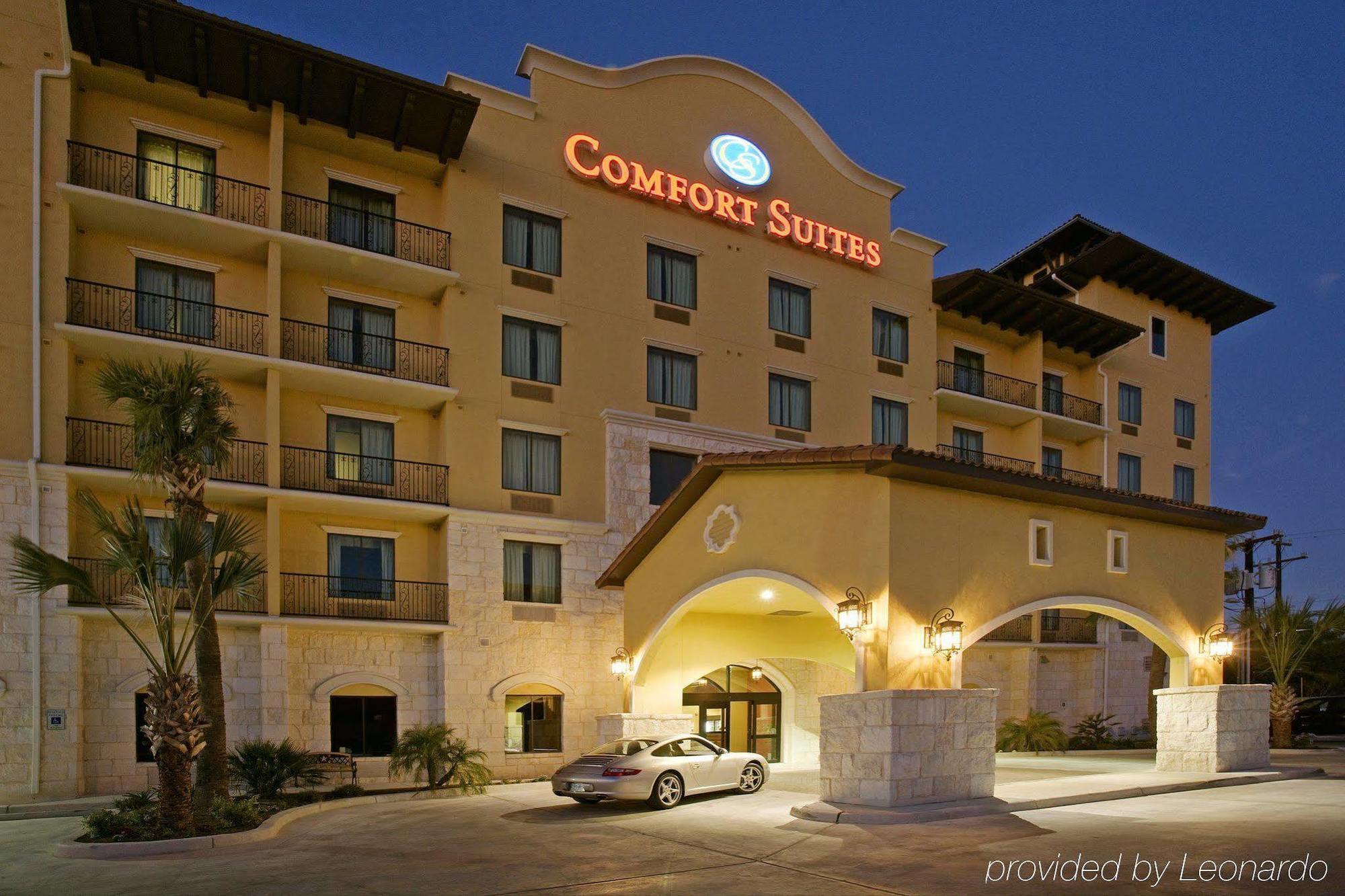 Comfort Suites Alamo-River Walk San Antonio Exterior photo